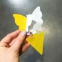 pièges jaunes englués papillon